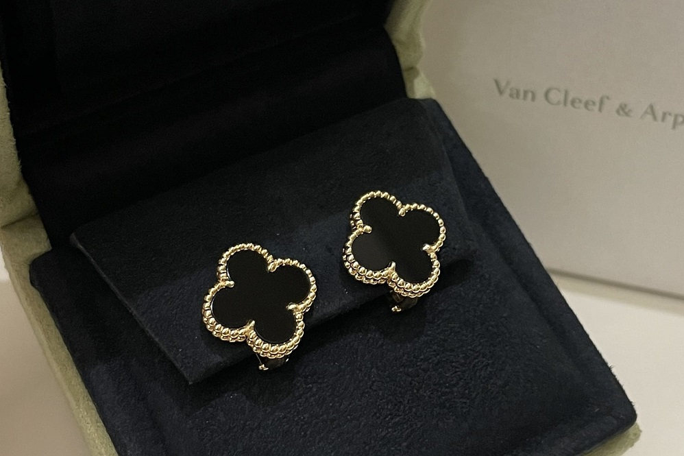 What Makes Van Cleef Vintage Onyx Earrings So Special