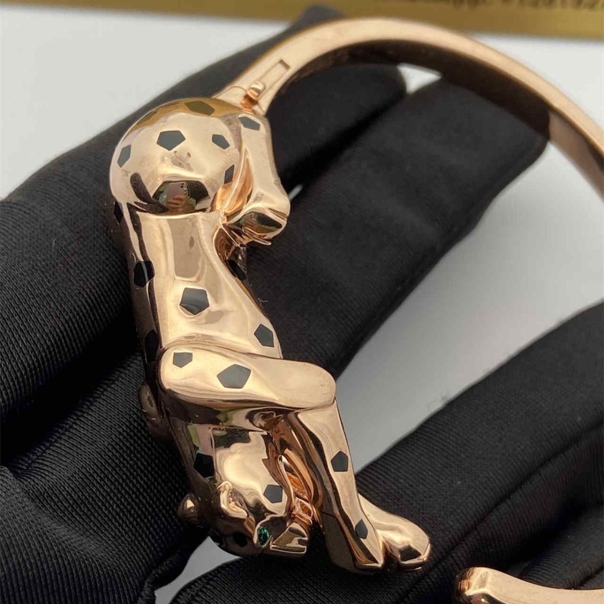 18K Rose Gold Panthère de Cartier Bracelet N6712117